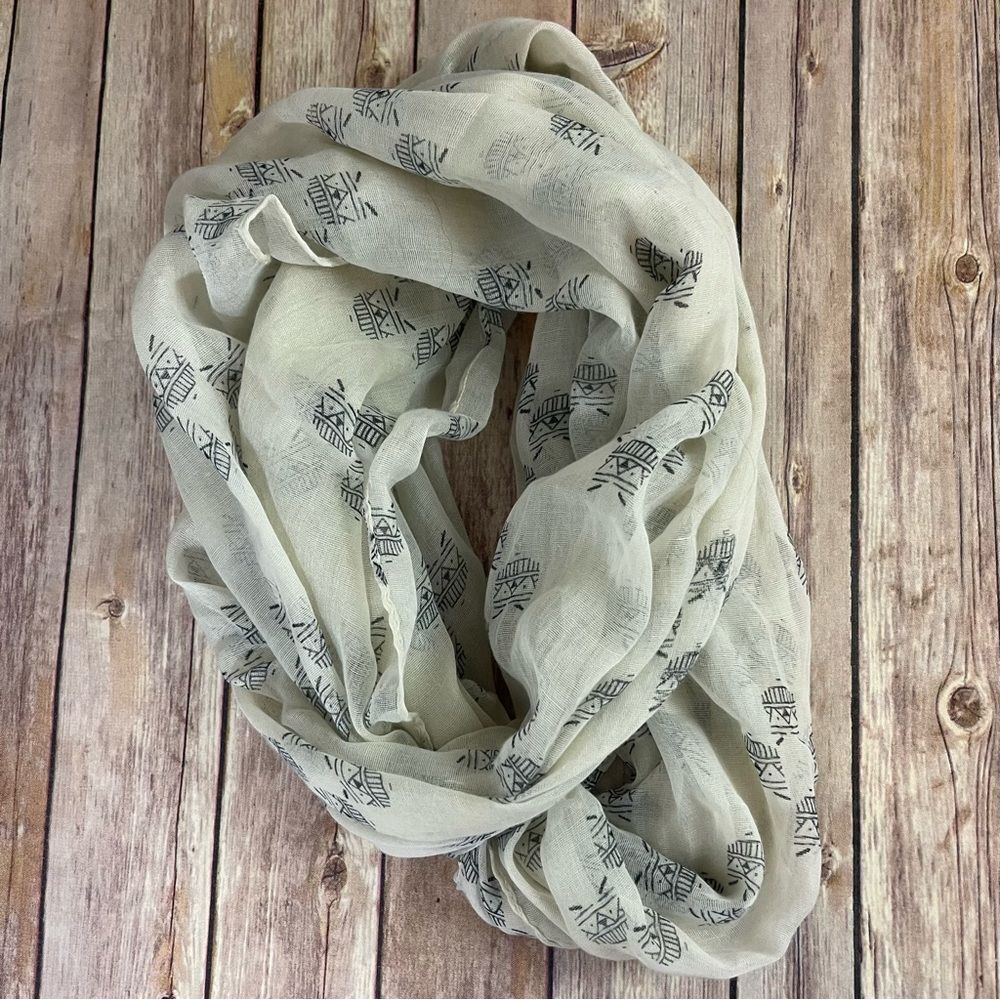 MUDD brand infinity scarf with owls - OS